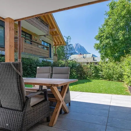 Апартаменты Chalet 62 Гармиш-Партенкирхен